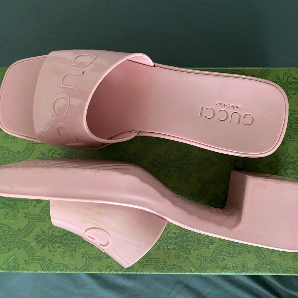 Pink Gucci Block Sandals - Picture 9 of 10